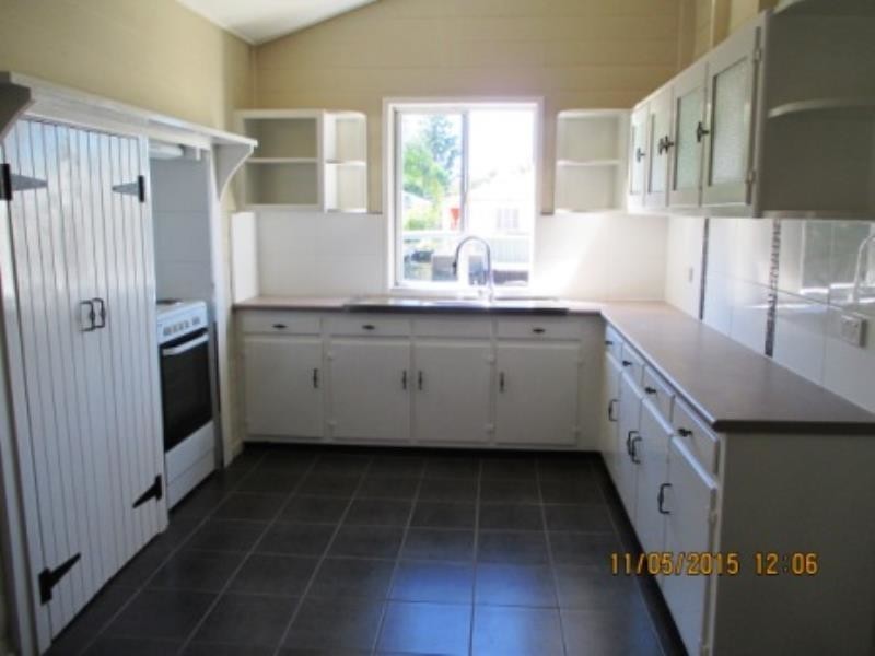 37 Buckle Street, Park Avenue QLD 4701